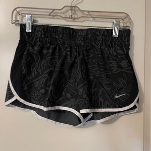 Nike Shorts - Women